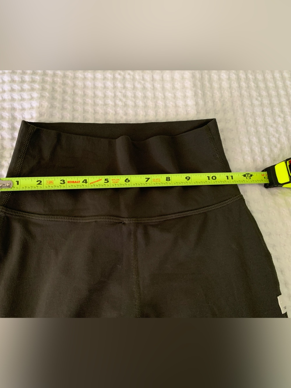 Vuori Women's Olive Green Flare Yoga Pants size XXS Tall EUC - Picture 4 of 5